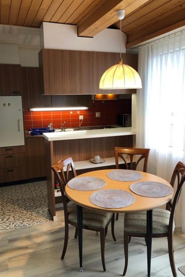 Appartementhaus Quadern Valens Dış mekan fotoğraf