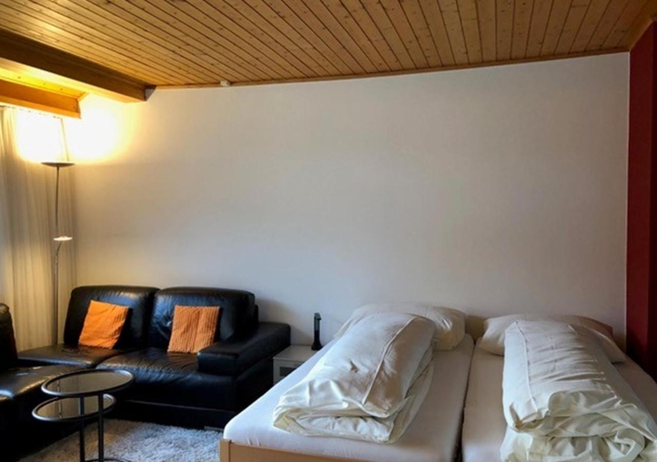 Appartementhaus Quadern Valens Dış mekan fotoğraf